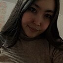 Риана, 22 года