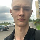Денис, 21 год
