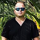 Максим, 32 года
