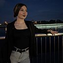 Алина, 22 года