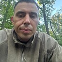 Денис, 32 года