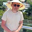 Meron, 33 года