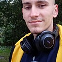 Артём, 23 года