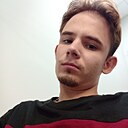Артём, 23 года