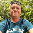Володя, 53 года