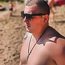 Илья, 33 года