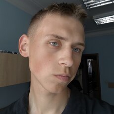 Фотография мужчины Максим, 18 лет из г. Лунинец