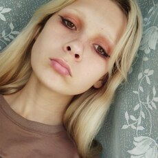 Фотография девушки Карина, 19 лет из г. Аша