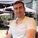 Михаил, 32 года