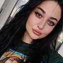 Поля, 25 лет