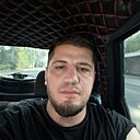 Амир, 28 лет