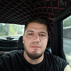 Фотография мужчины Амир, 28 лет из г. Вологда