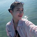 Айна, 19 лет