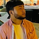 Umut, 24 года