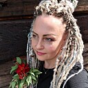 Лиса, 42 года