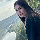 Tatian, 33 года