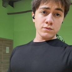 Фотография мужчины Роман, 19 лет из г. Волжский
