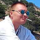 Максим, 24 года