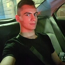 Фотография мужчины Михаил, 20 лет из г. Ростов-на-Дону