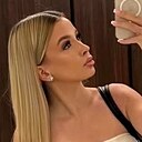 Полина, 24 года