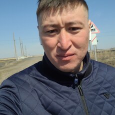 Фотография мужчины Амир, 29 лет из г. Норильск