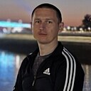 Виктор, 33 года