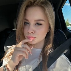 Фотография девушки Полина, 20 лет из г. Санкт-Петербург