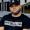 Adam, 43 года