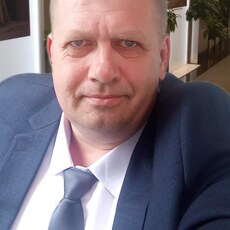 Владимир, 49 из г. Ростов-на-Дону.