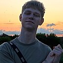 Богдан, 18 лет