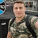 Di, 32 года