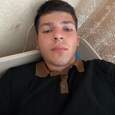Фотография мужчины Артем, 20 лет из г. Новосибирск