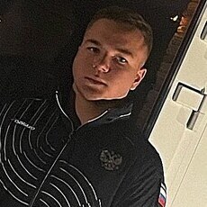 Фотография мужчины Илья, 22 года из г. Омск