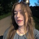 Вика, 23 года