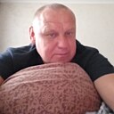 Igor, 52 года