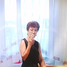 Фотография девушки Лв, 61 год из г. Санкт-Петербург