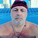 Фрэнк, 53 года