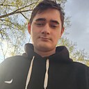Евгений, 23 года
