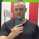 Роман, 33 года