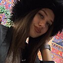 Alya, 21 год