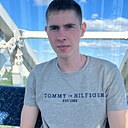 Макс, 24 года