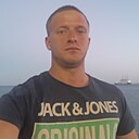 Имя, 33 года
