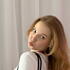 Фотография девушки Алена, 20 лет из г. Киржач