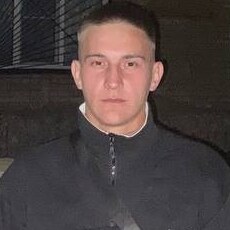 Фотография мужчины Александр, 21 год из г. Усть-Каменогорск