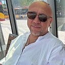 Viktor, 46 лет