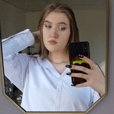 Фотография девушки Анастасия, 18 лет из г. Нижний Тагил