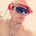 Miki, 33 года