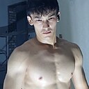 Асад, 22 года