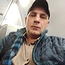 Сеймур, 46 лет
