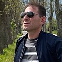 Лавреньти, 42 года